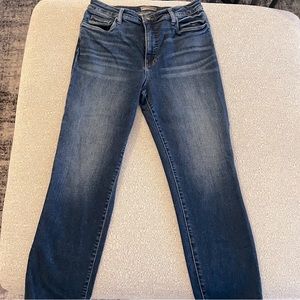 Women's KUT from the Kloth Reese Fab Ab Slim Fit Straight Jeans